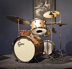 Gretsch Progressive Jazz Champagne Sparkle Drumset